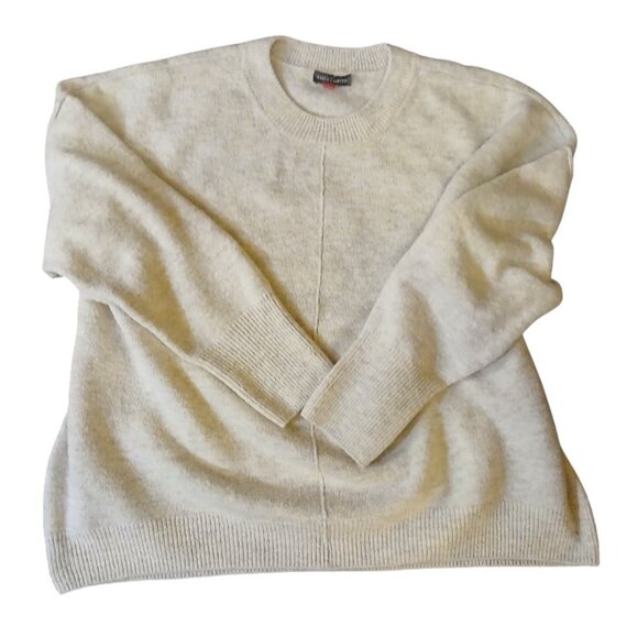 VINCE CAMUTO Cream Relaxed Fit Soft & Cozy Sweater Size XL - EUC - Picture 6 of 11